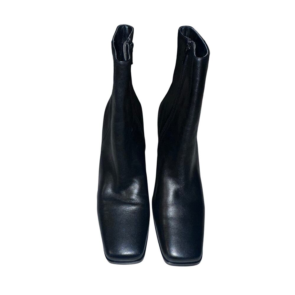 Apostrophe square toe booties size 9.5